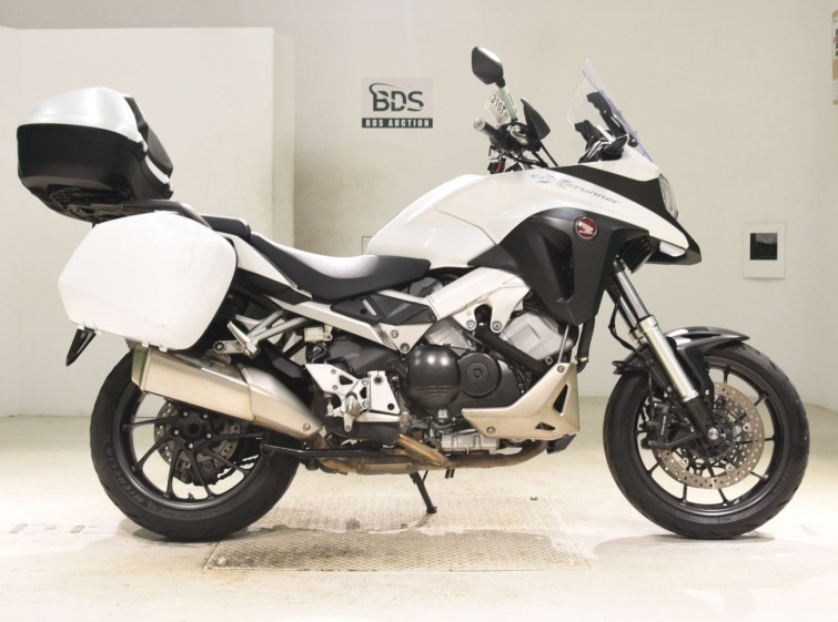 Мотоцикл Honda VFR800X CROSSRUNNER с пробегом 48972 km