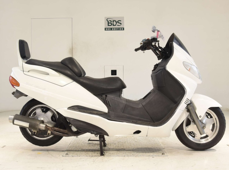 Мотоцикл Suzuki SKYWAVE 250