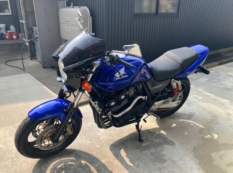 Мотоцикл Honda CB400SFV з пробігом 2164 km