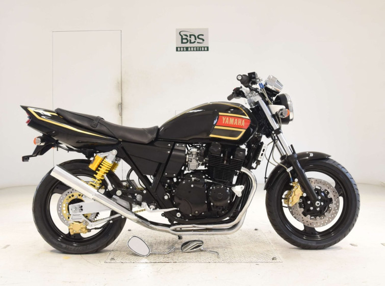 Мотоцикл Yamaha XJR400 з пробігом 6411 km