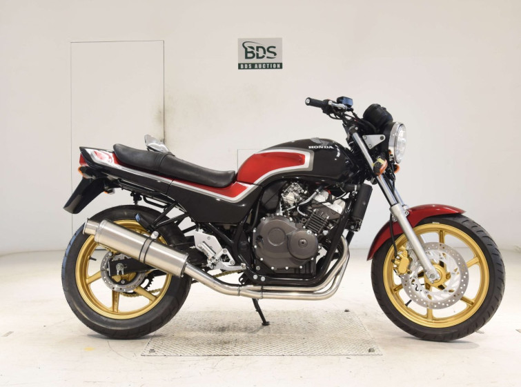 Мотоцикл Honda CB250F JADE с пробегом 5004 km