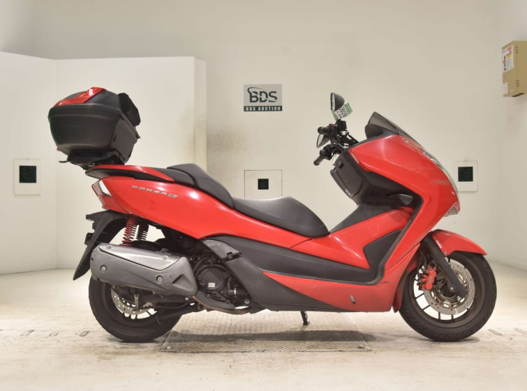 Мотоцикл Honda FORZA SI с пробегом 37189 km