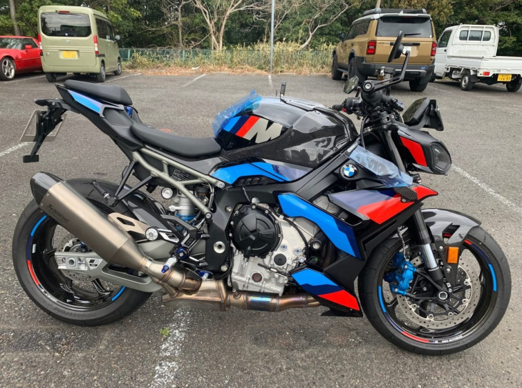 Мотоцикл BMW S1000R с пробегом 100 km