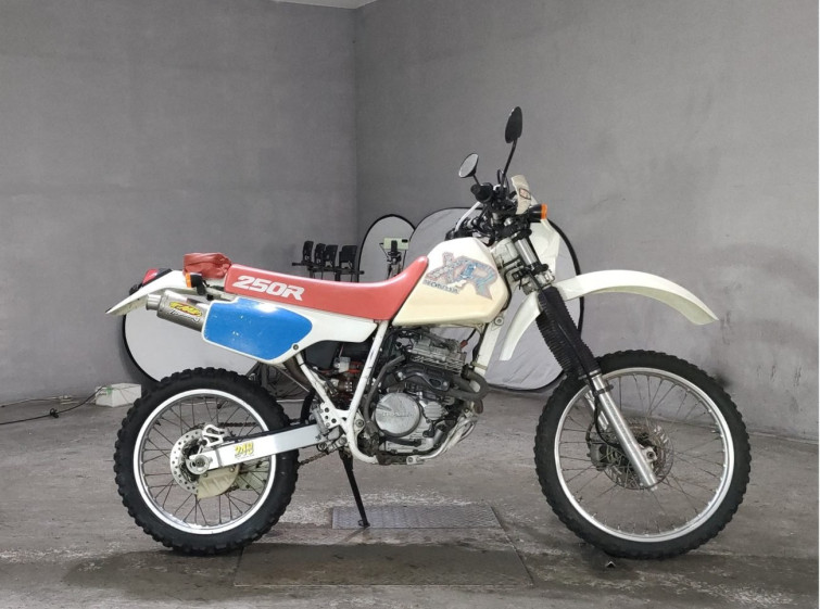 Мотоцикл Honda XR250 с пробегом 18978 km
