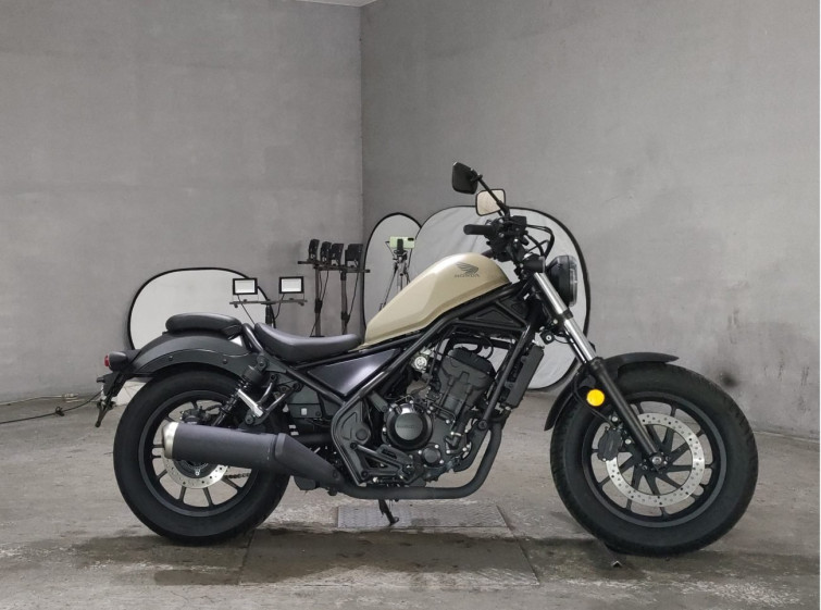 Мотоцикл Honda REBEL CMX250 з пробігом 2554 km