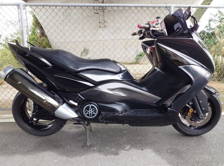 Мотоцикл Yamaha T-MAX500 с пробегом 74316 km