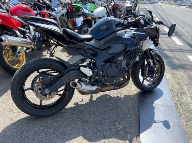 Мотоцикл Kawasaki NINJA ZX-25R