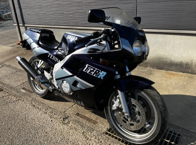 Мотоцикл Yamaha FZR250R с пробегом 10417 km