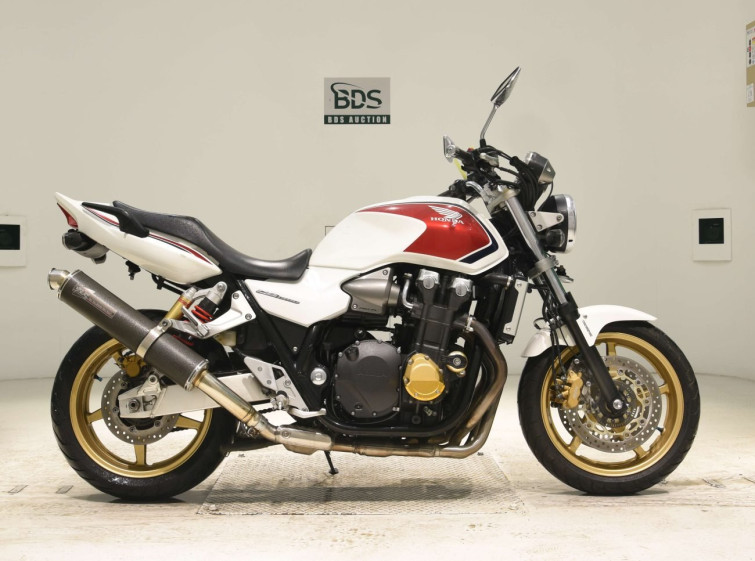 Мотоцикл Honda CB1300SF з пробігом 40339 km