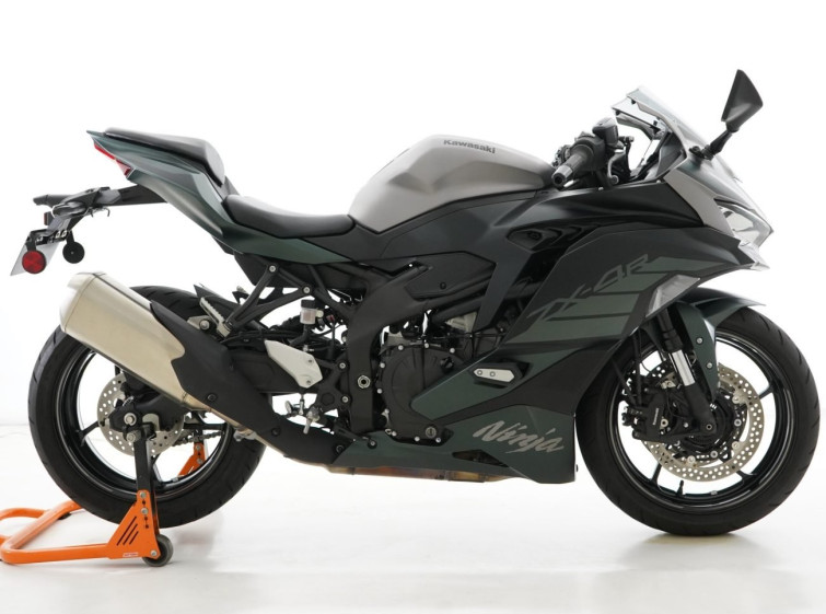 Мотоцикл Kawasaki NINJA ZX-4R SE з пробігом 9367 km