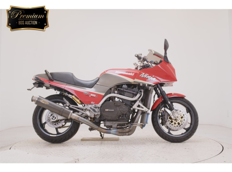 Мотоцикл Kawasaki GPZ900R с пробегом 45728 km
