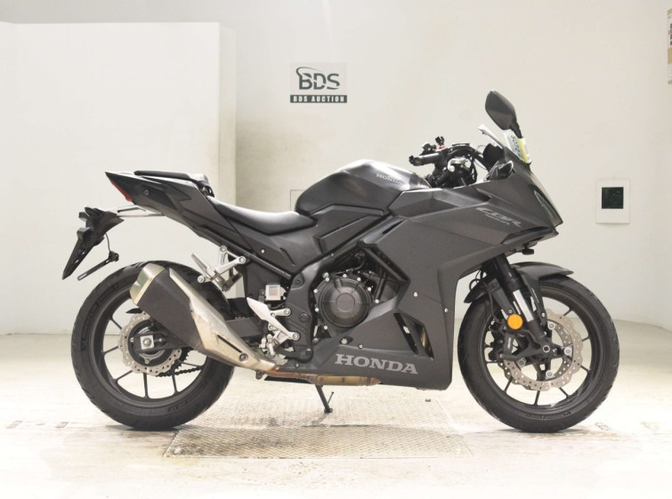 Мотоцикл Honda CBR400R с пробегом 14651 km