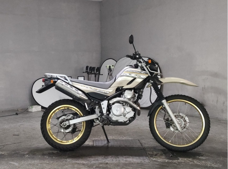 Мотоцикл Yamaha SEROW XT250 с пробегом 49191 km