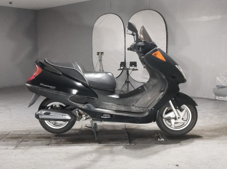 Мотоцикл Honda FORESIGHT с пробегом 79974 km