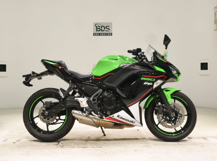 Мотоцикл Kawasaki NINJA650A с пробегом 19562 km