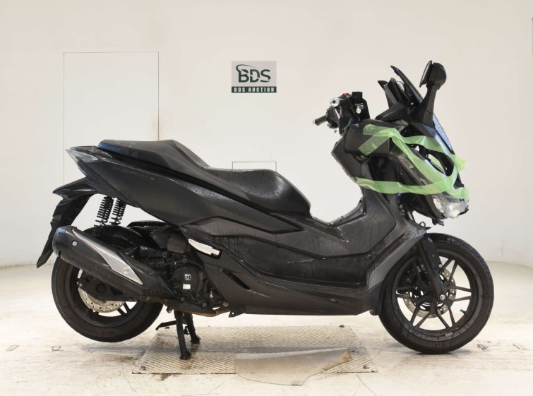 Мотоцикл Honda FORZA с пробегом 40510 km
