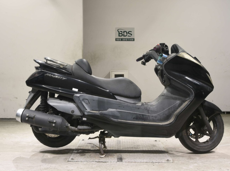 Мотоцикл Yamaha MAJESTY 250