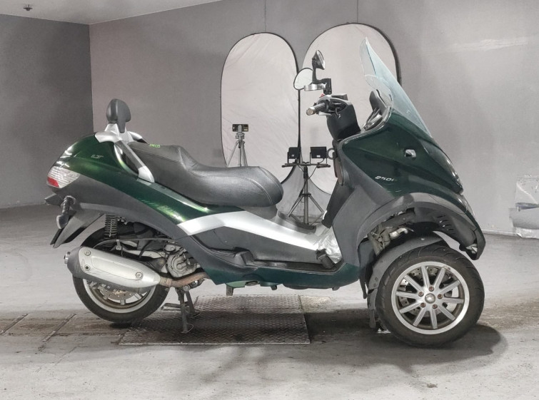 Мотоцикл Piaggio MP3 250 с пробегом 29222 km