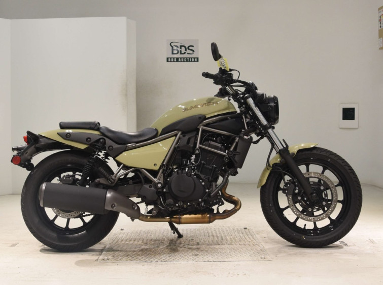 Мотоцикл Kawasaki ELIMINATOR400-3 з пробігом 4458 km