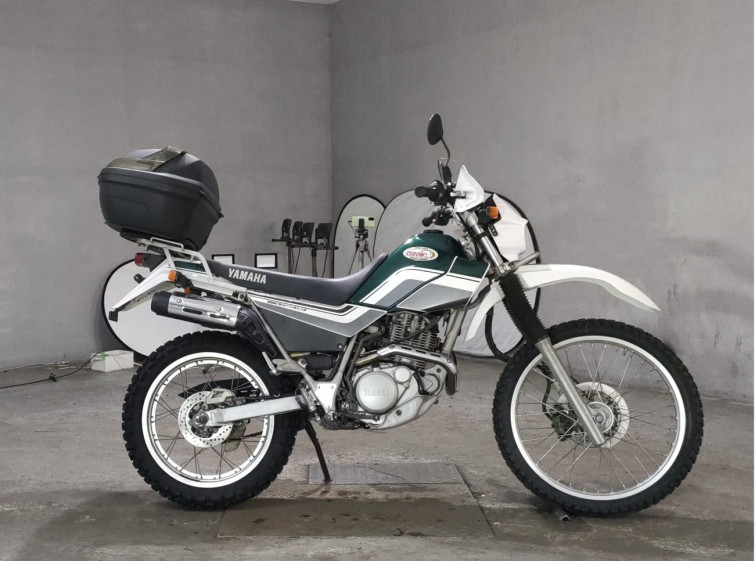 Мотоцикл Yamaha SEROW XT225 с пробегом 18692 km