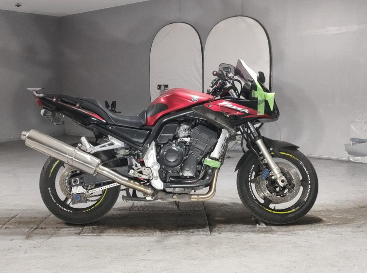 Мотоцикл Yamaha FZS1000 FAZER с пробегом 67587 km