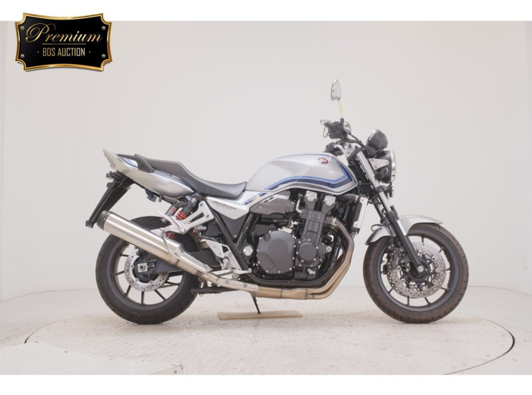 Мотоцикл Honda CB1300SF з пробігом 7762 km