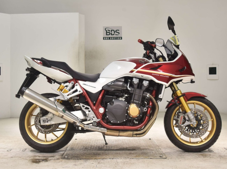 Мотоцикл Honda CB1300SF BOLDOR з пробігом 1562 km