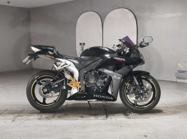 Мотоцикл Honda CBR600RR з пробігом 36220 km