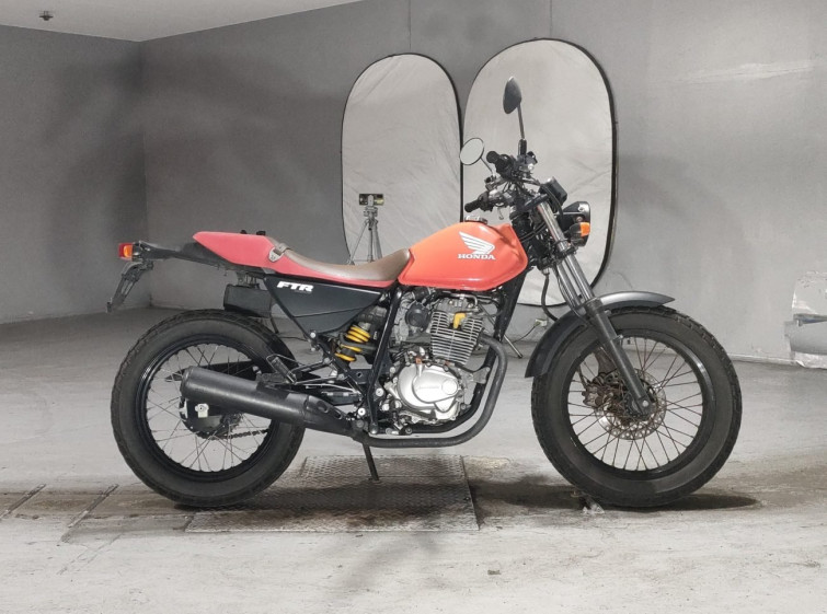 Мотоцикл Honda FTR223 з пробігом 13754 km