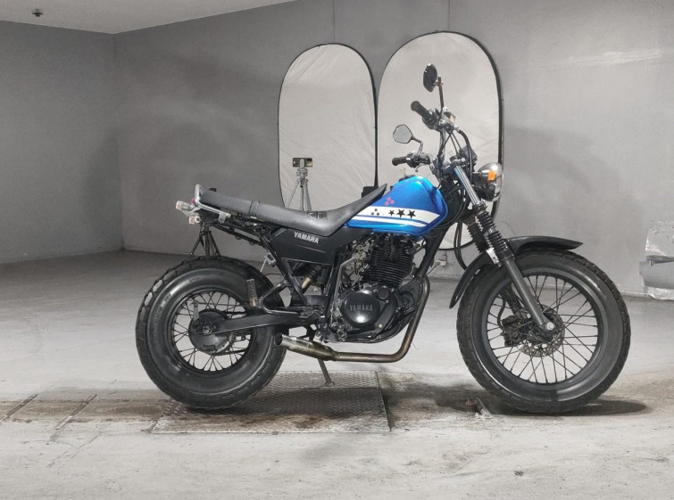 Мотоцикл Yamaha TW225 с пробегом 18280 km