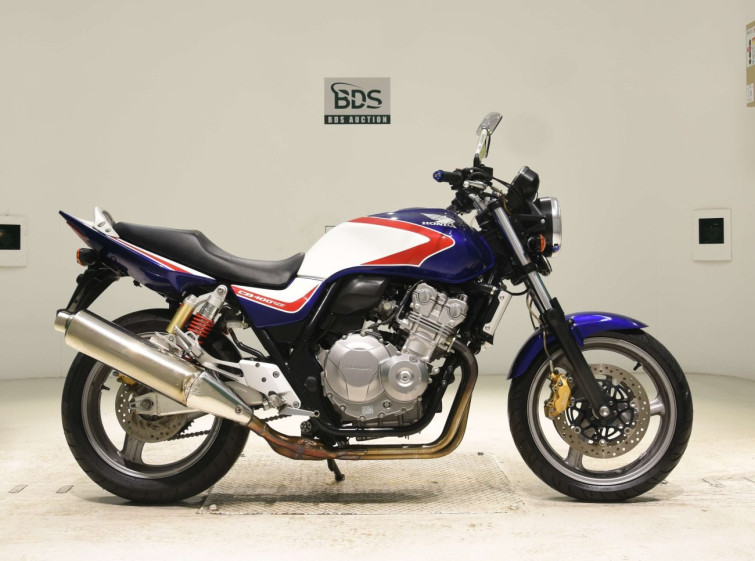 Мотоцикл Honda CB400SFV с пробегом 874 km