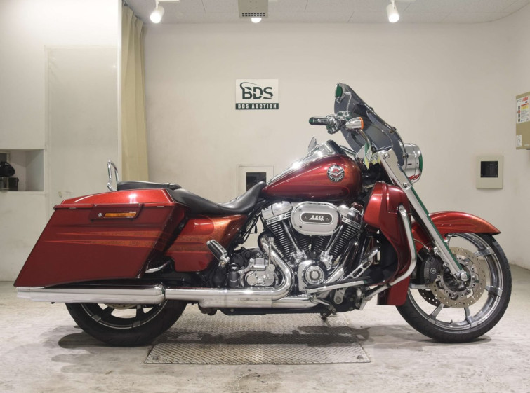 Мотоцикл HD FLHRSE1800 CVO с пробегом 47438 km
