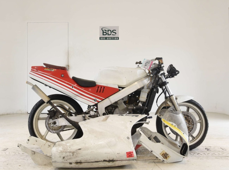 Мотоцикл Honda NSR250R