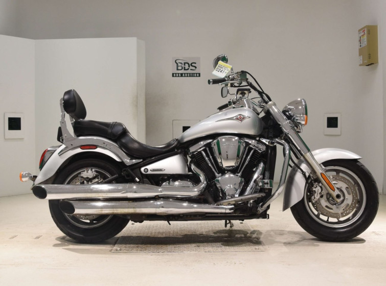 Мотоцикл Kawasaki VULCAN2000 з пробігом 21762 m