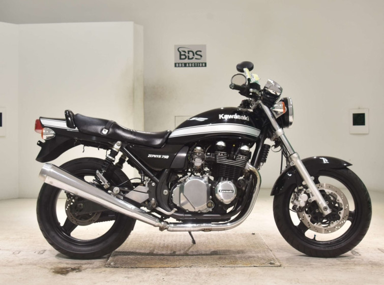 Мотоцикл Kawasaki ZEPHYR750 з пробігом 22392 km