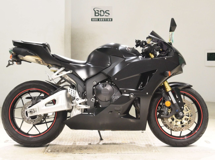 Мотоцикл Honda CBR600RR з пробігом 13164 km