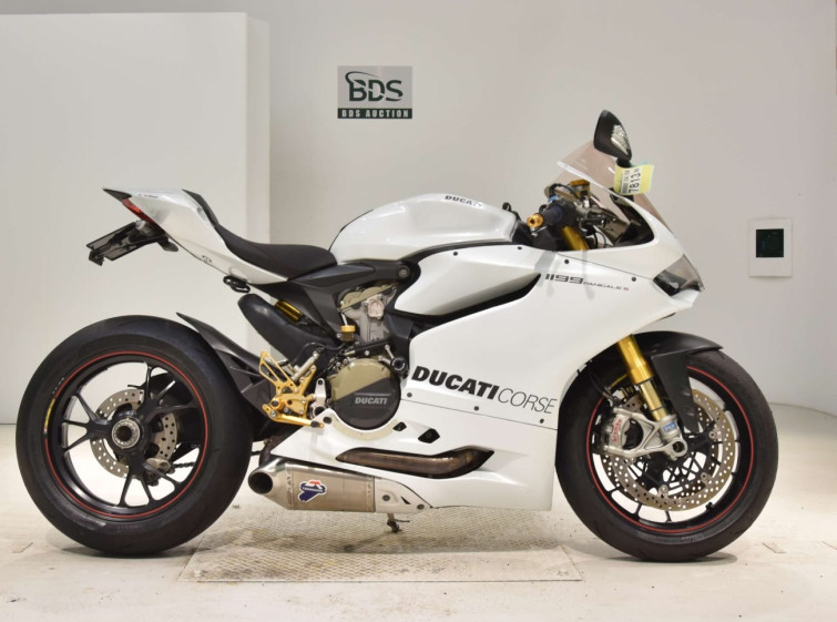 Мотоцикл Ducati 1199 PANIGALE S с пробегом 20767 km