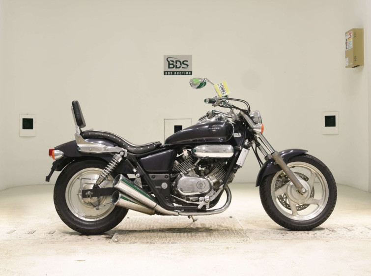 Мотоцикл Honda MAGNA250 с пробегом 12996 km