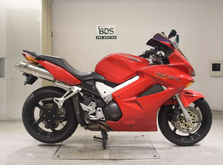 Мотоцикл Honda VFR800F с пробегом 22787 km