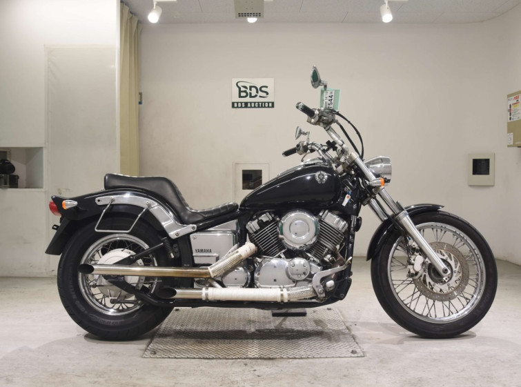 Мотоцикл Yamaha DRAGSTAR XVS400 з пробігом 54879 km