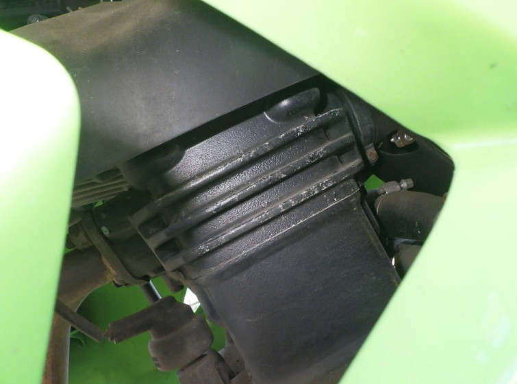 Мотоцикл Kawasaki NINJA250R з пробігом 32390 km