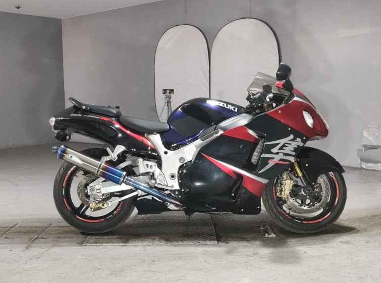 Мотоцикл Suzuki GSX1300R HAYABUSA с пробегом 31368 km
