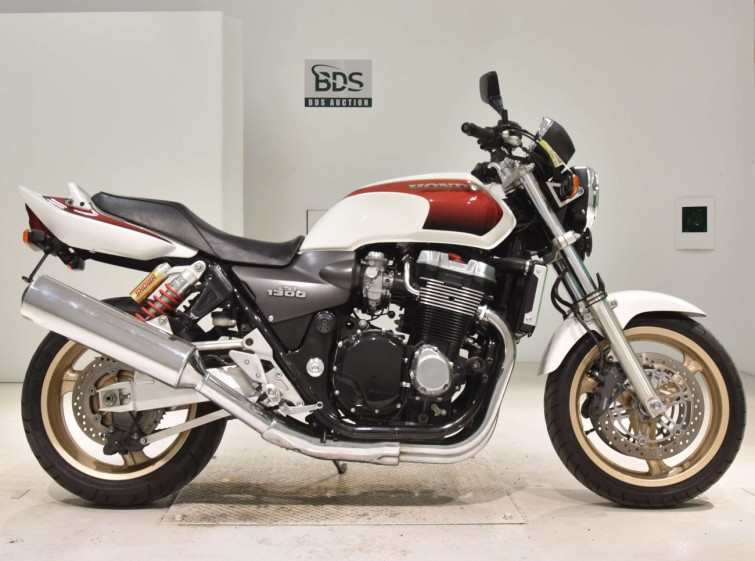 Мотоцикл Honda CB1300SF з пробігом 55299 km