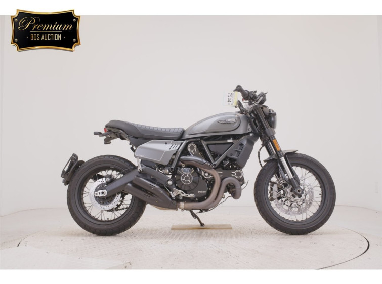 Мотоцикл Ducati SCRAMBLER NIGHT SHIFT з пробігом 9253 km