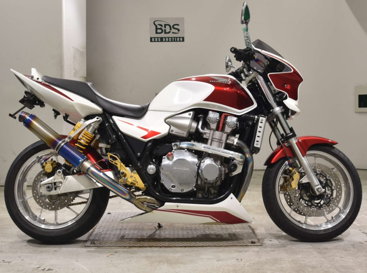 Мотоцикл Honda CB1300SF з пробігом 46985 km