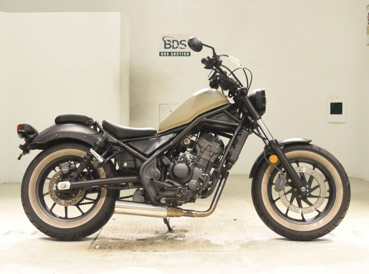 Мотоцикл Honda REBEL CMX250 з пробігом 23069 km