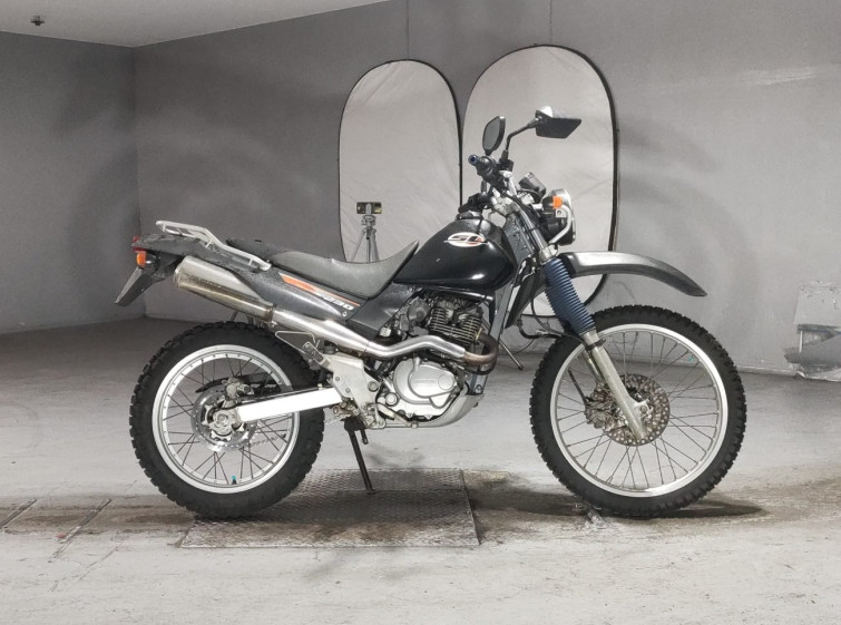 Мотоцикл Honda SL230 з пробігом 5656 km