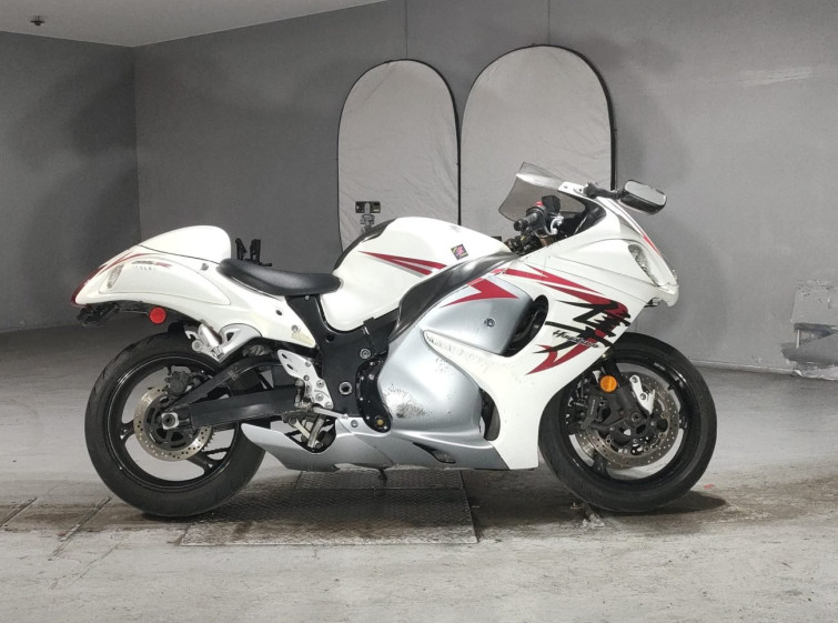 Мотоцикл Suzuki GSX1300R HAYABUSA с пробегом 242321 km