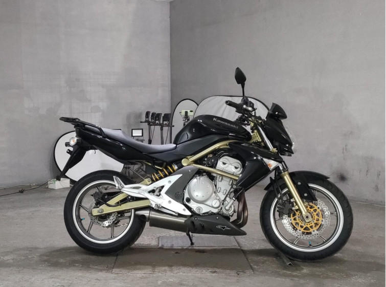 Мотоцикл Kawasaki ER-6N с пробегом 38938 km