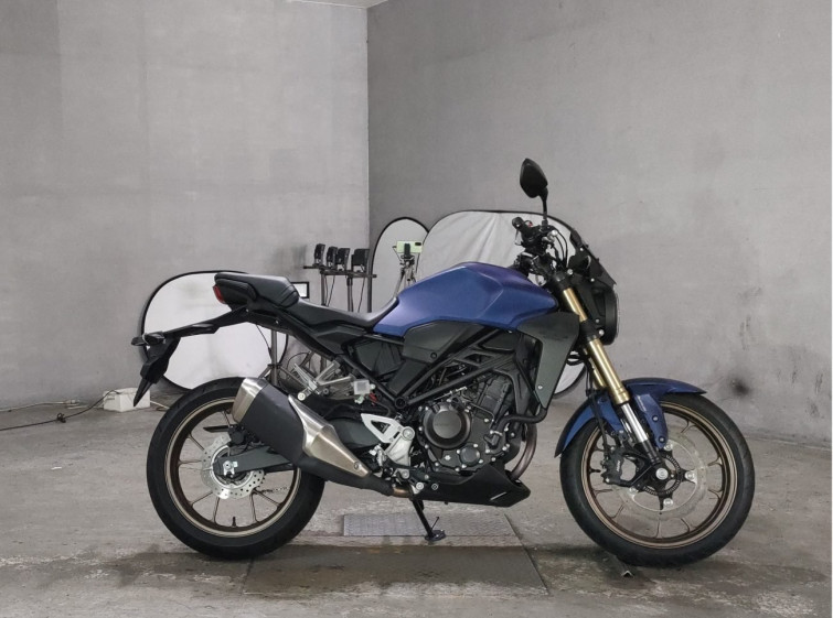 Мотоцикл Honda CB250R з пробігом 3695 km